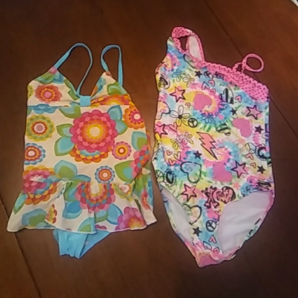 One piece bathing suit
